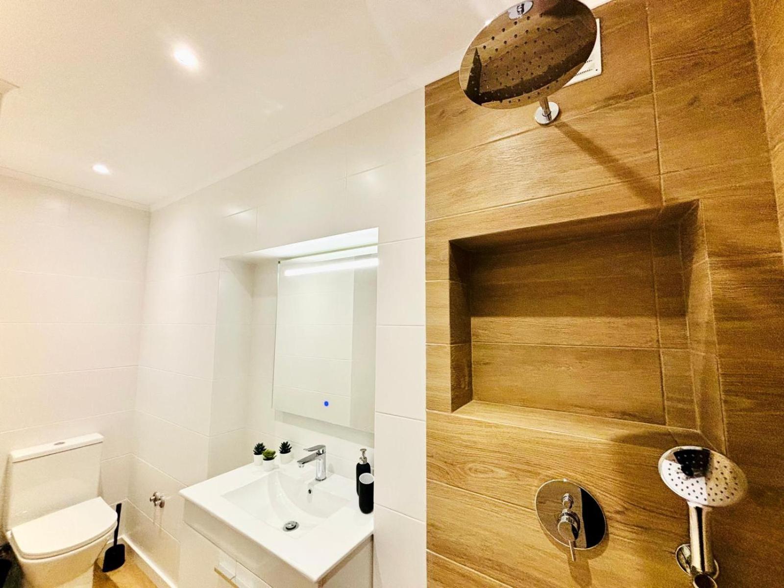 Luxury Flat, Perfect And Ideal For Tourists * Lisbon